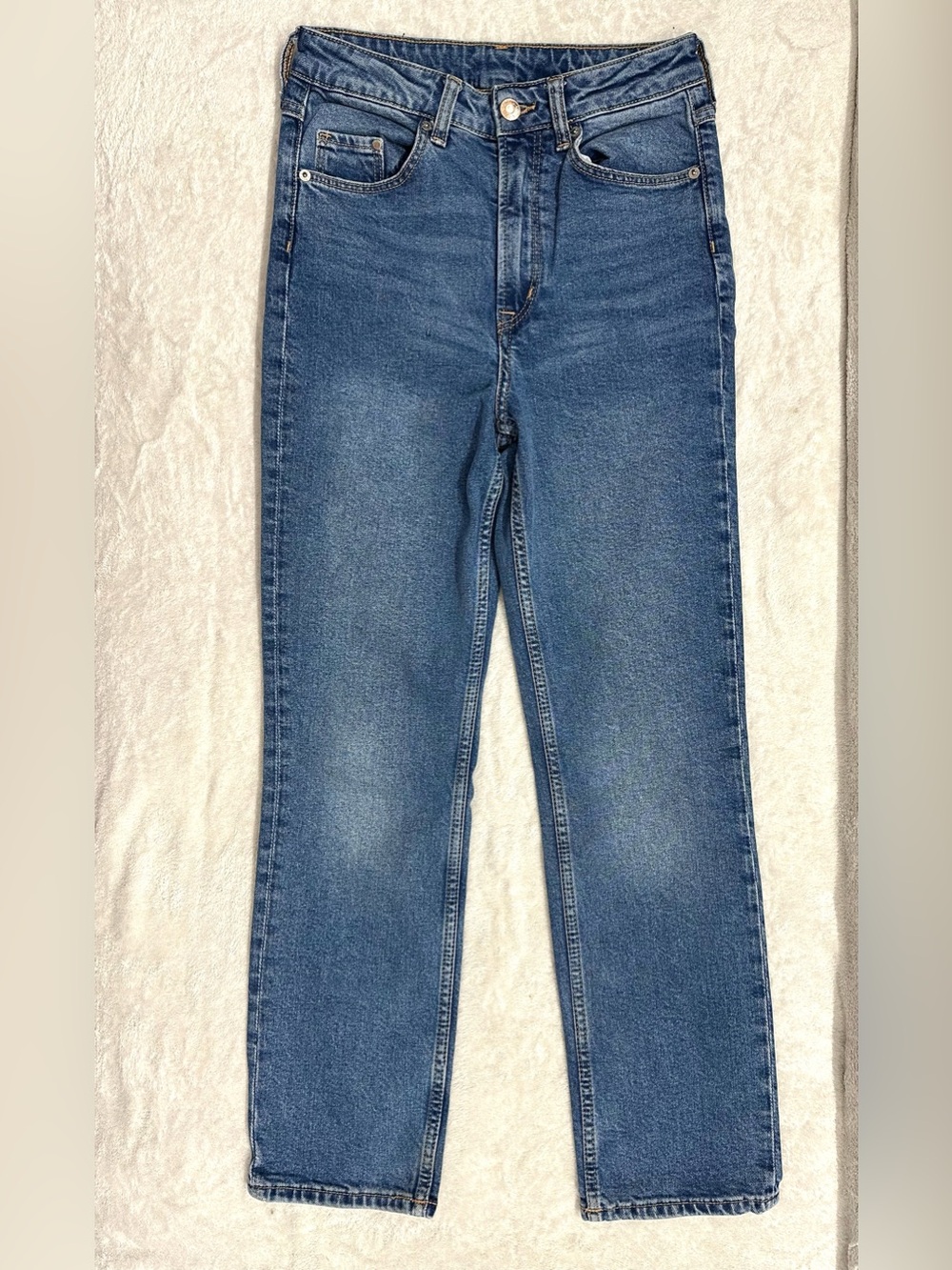H&M &Denim Jeans High-waisted Size 34 Vintage Slim Fit Excellent Condition